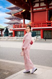 Kimono Rental in Asakusa for Photos & Moments