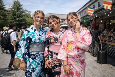Kimono Rental in Asakusa for Photos & Moments