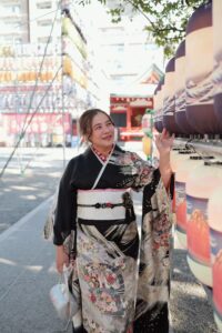 Kimono Rental in Asakusa for Photos & Moments